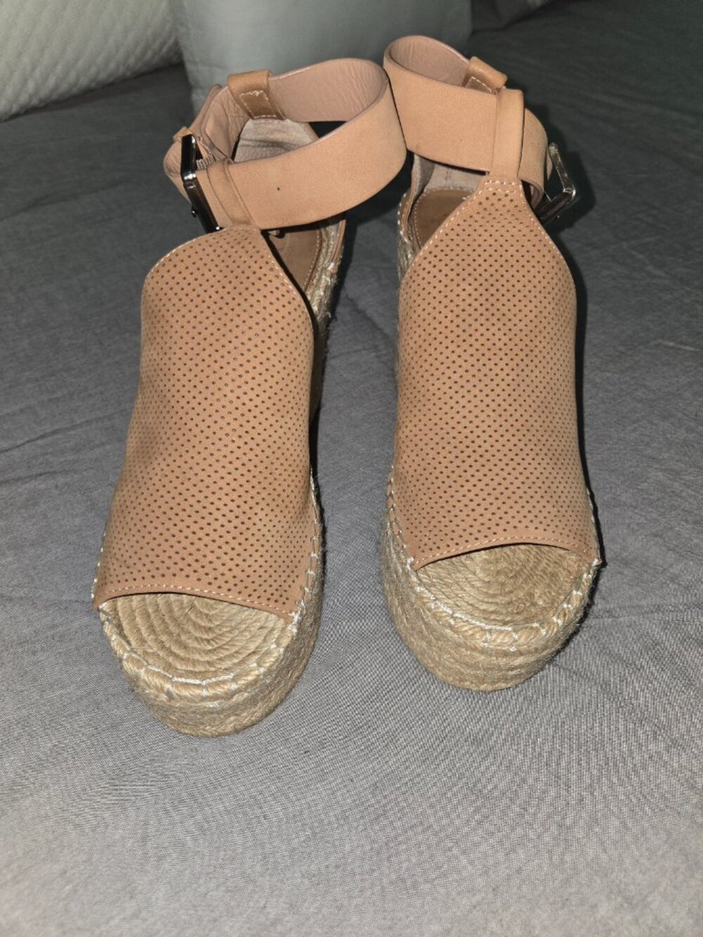 Marc Fisher Ltd Mlannie Nude Leather Platform Espadrille Wedge Sandals Size 8 - Picture 2 of 10